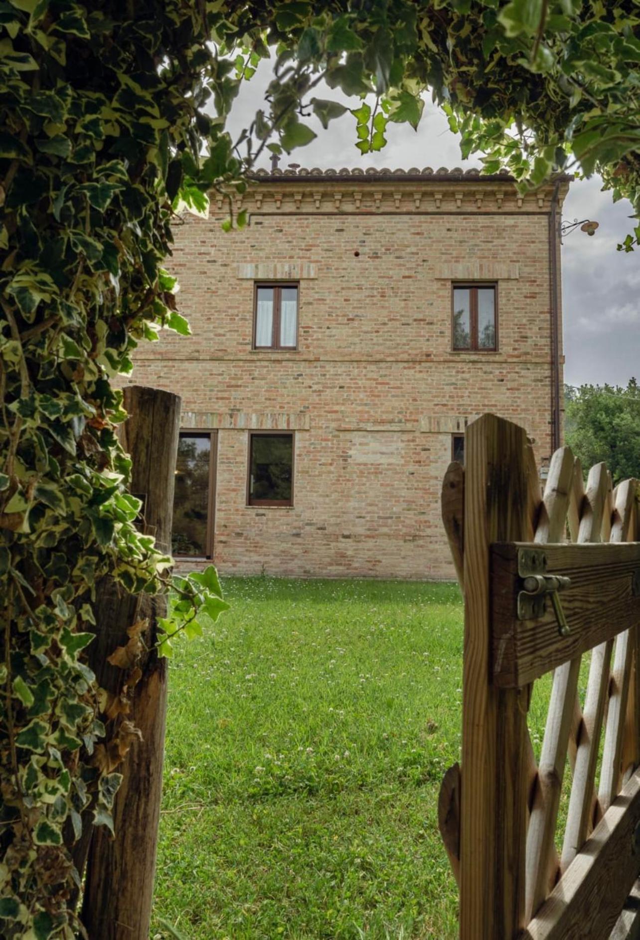 Tenuta Gran Bosco Loro Piceno المظهر الخارجي الصورة