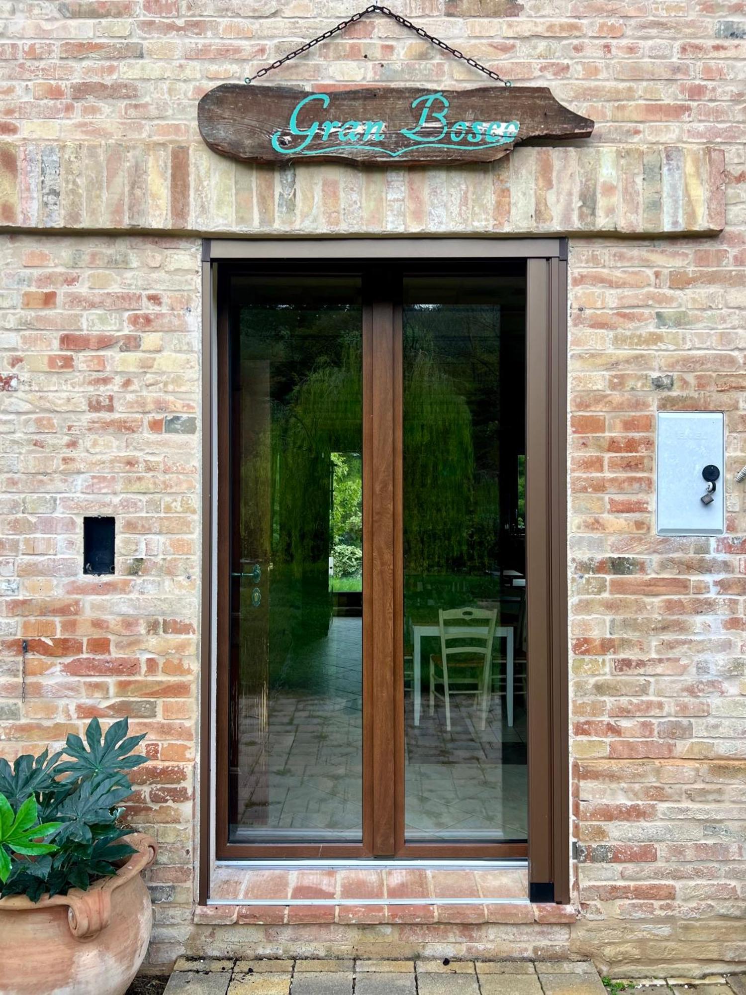 Tenuta Gran Bosco Loro Piceno المظهر الخارجي الصورة